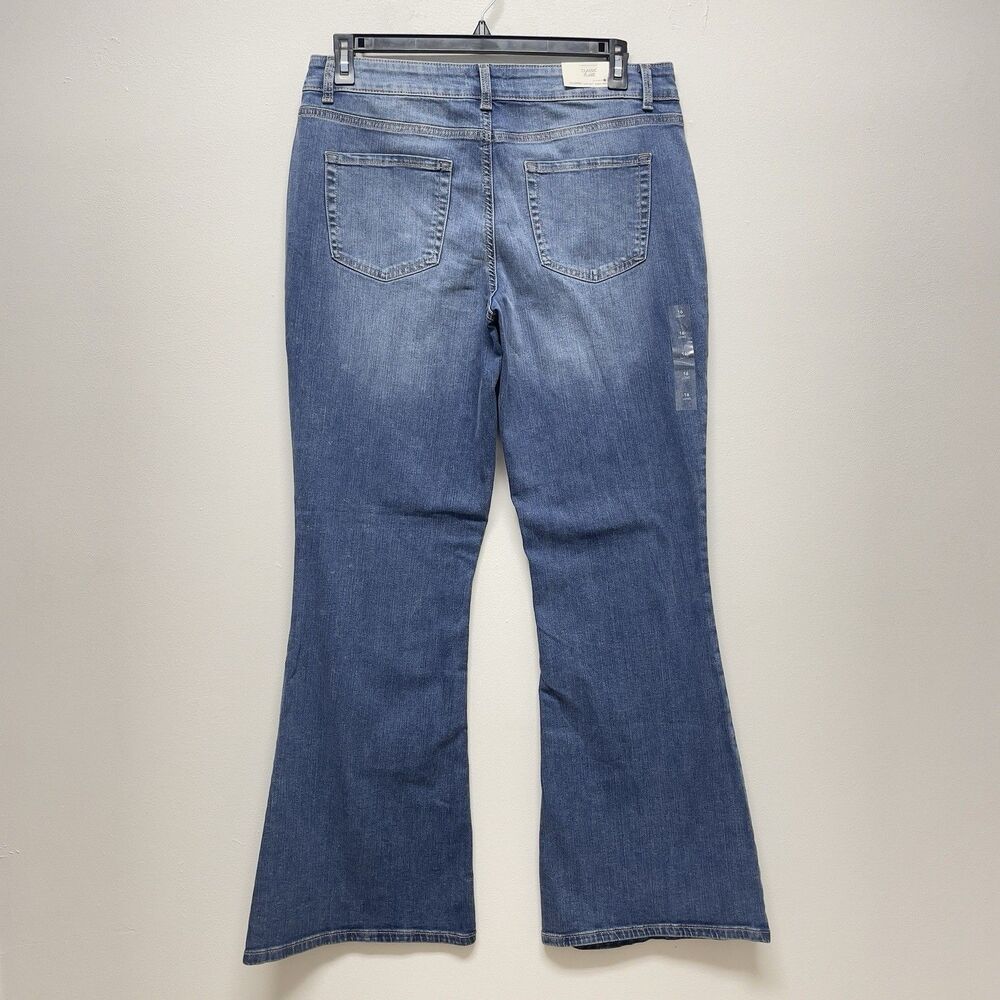 M Jeans By Maurices Classic Flare Women's Plus Sz 16 Long Mid-Rise Super Stretch - Picture 3 of 10